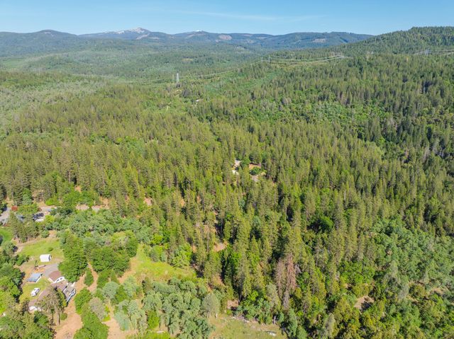 15912 Valhalla Drive, Oak Run, CA 96069