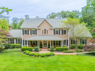 14 Daniels Hill Road, Newtown, CT 06470