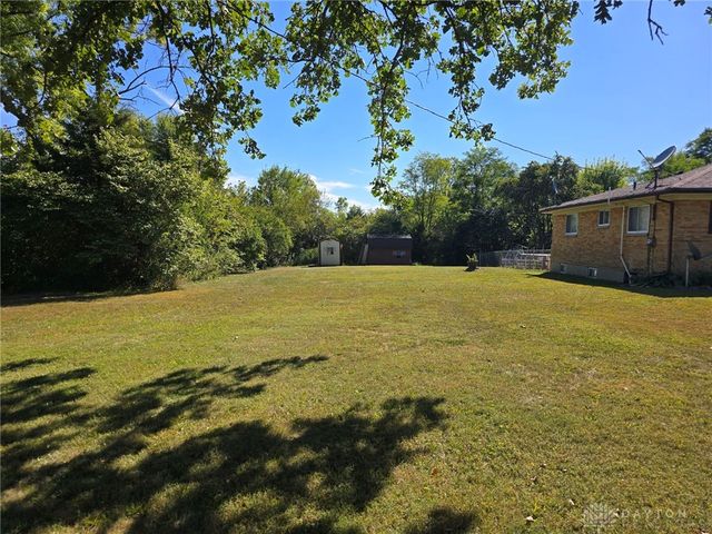 4212 N Diamond Mill Road, Dayton, OH 45426