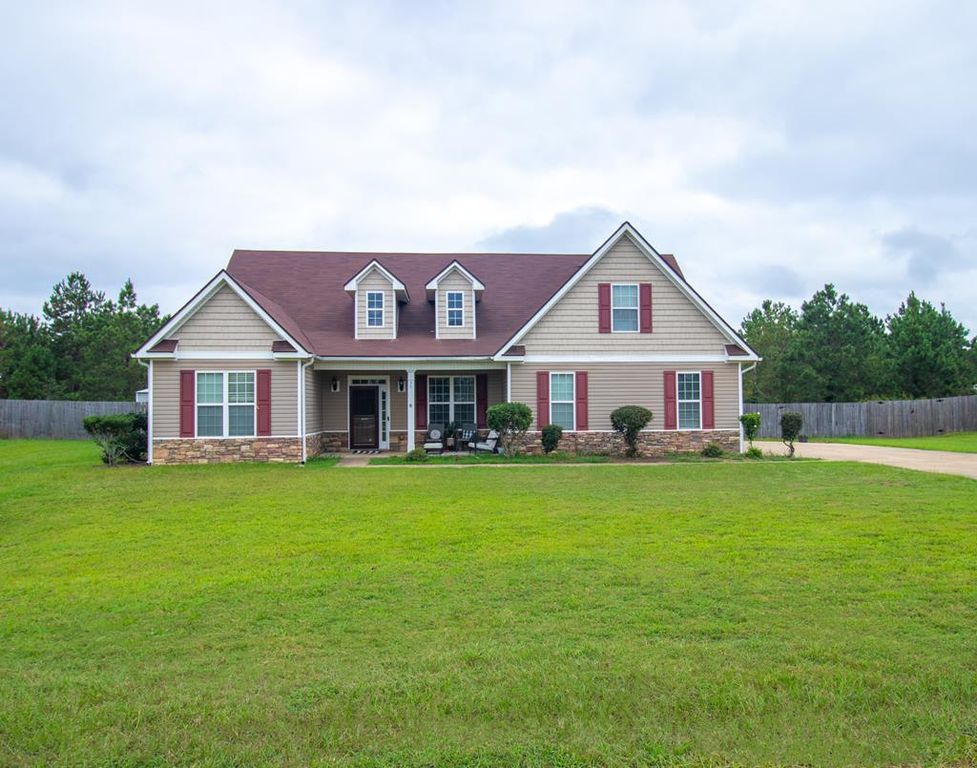 35 Creek Trail, Fort Mitchell, AL 36856