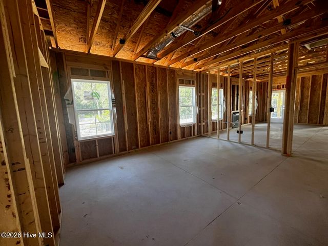 3026 Old Berwick Street SW, Shallotte, NC 28470