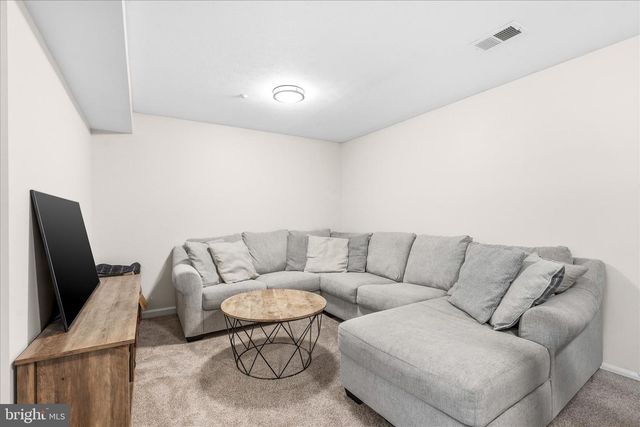 5686 JOSEPH CT, New Market, MD 21774