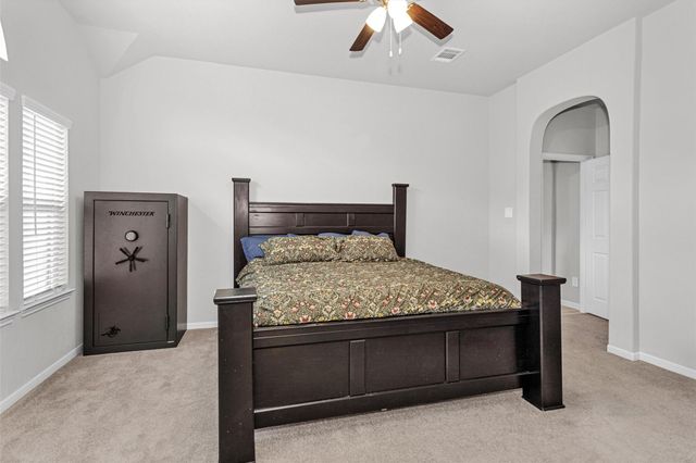 760 Yellow Birch Lane, Conroe, TX 77304