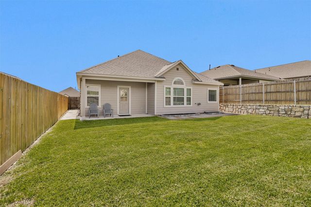 760 Yellow Birch Lane, Conroe, TX 77304