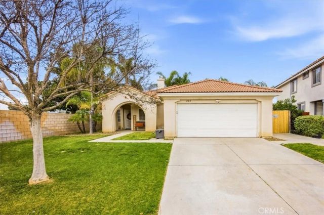 204 E Manchester Lane, San Bernardino, CA 92408