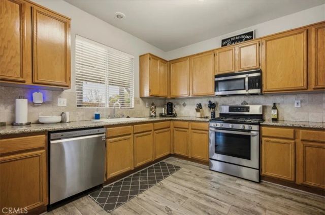 204 E Manchester Lane, San Bernardino, CA 92408