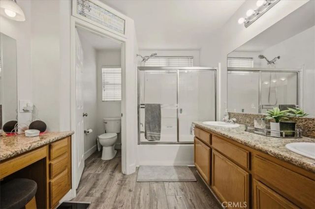 204 E Manchester Lane, San Bernardino, CA 92408