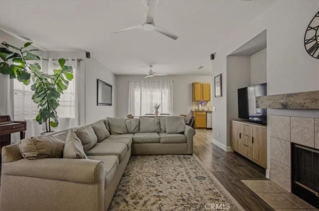 204 E Manchester Lane, San Bernardino, CA 92408