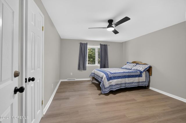 701 W Park Avenue, Lindenwold, NJ 08021