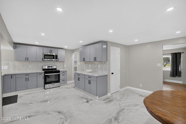 701 W Park Avenue, Lindenwold, NJ 08021