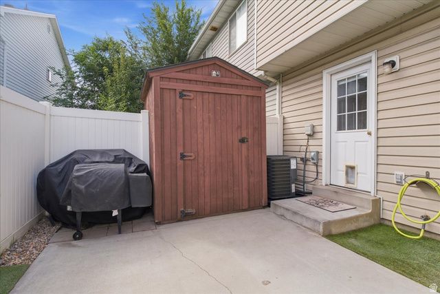 1065 EASTGATE DR, Provo, UT 84606