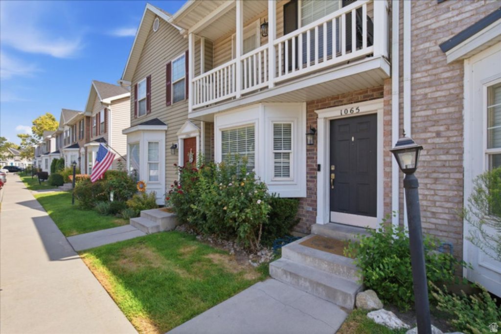 1065 EASTGATE DR, Provo, UT 84606