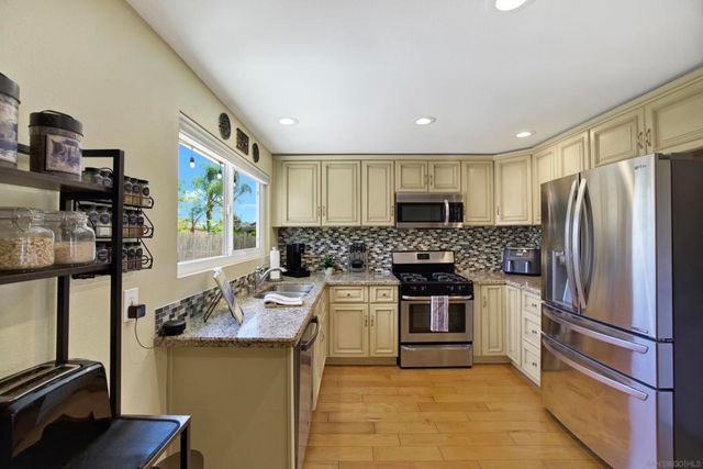 13351 Silver Lake Dr., Poway, CA 92064