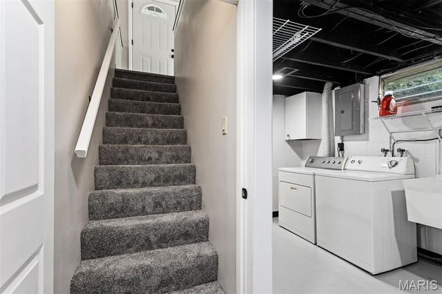 10826 Canter Way Drive, St Louis, MO 63114