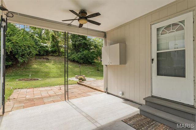 10826 Canter Way Drive, St Louis, MO 63114