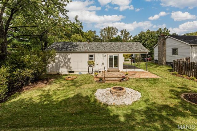 10826 Canter Way Drive, St Louis, MO 63114