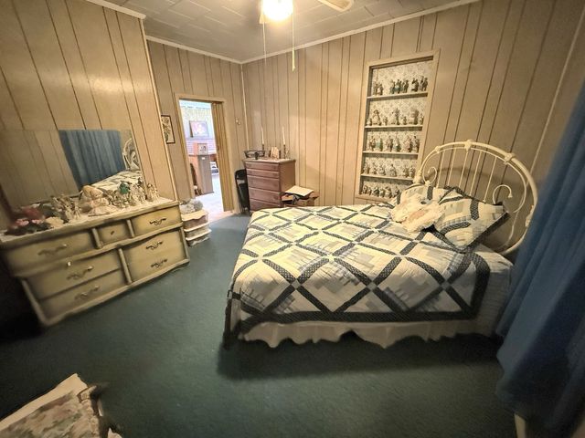 1421 W Maple Street, Herrin, IL 62948