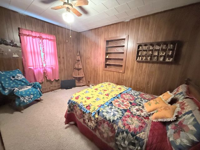 1421 W Maple Street, Herrin, IL 62948