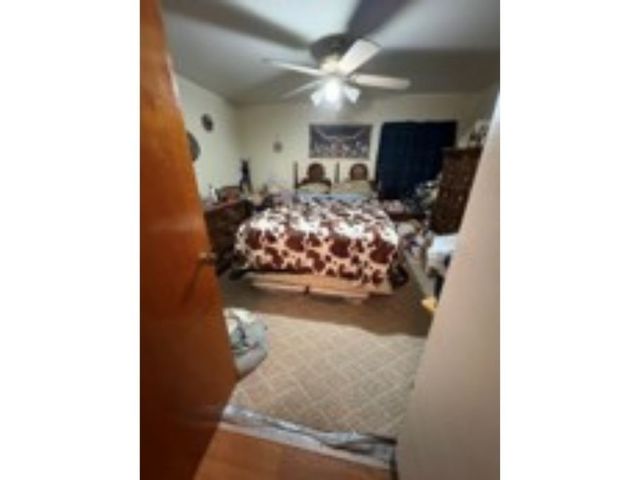 117 Delrose Dr, Liberty Boro, PA 15133