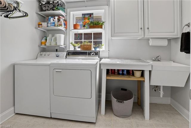 3032 Lawson Court, Randleman, NC 27317