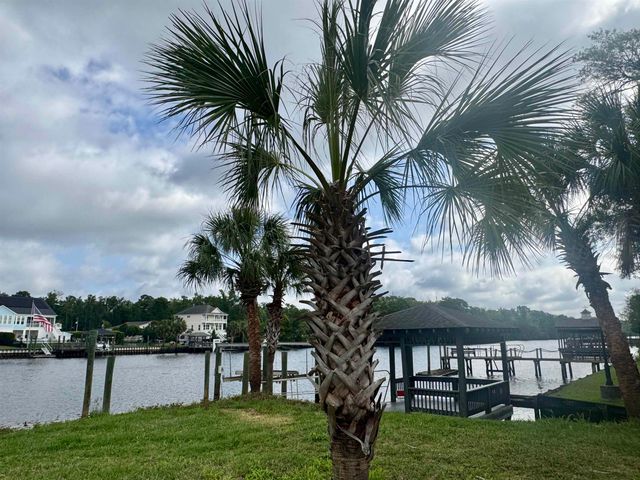 7 Smith Blvd., Myrtle Beach, SC 29588