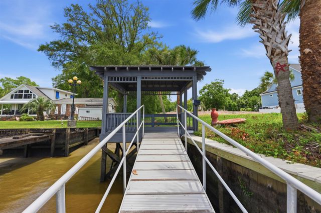 7 Smith Blvd., Myrtle Beach, SC 29588