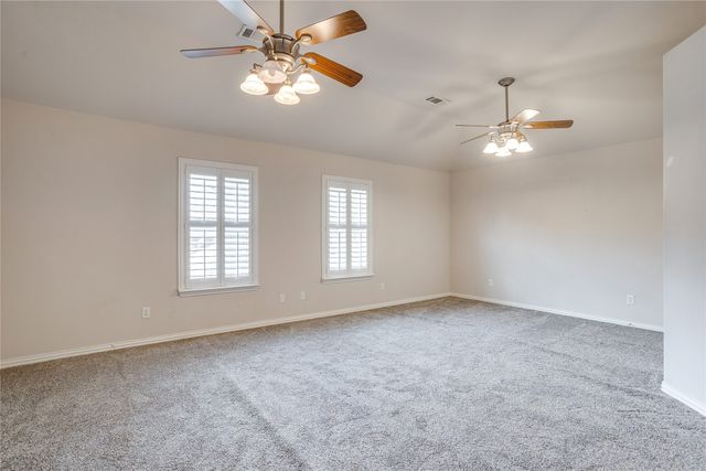 908 Bridle Path, Burleson, TX 76028