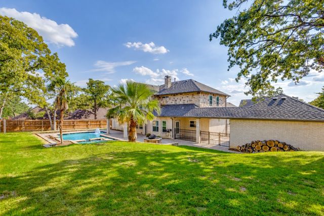 908 Bridle Path, Burleson, TX 76028