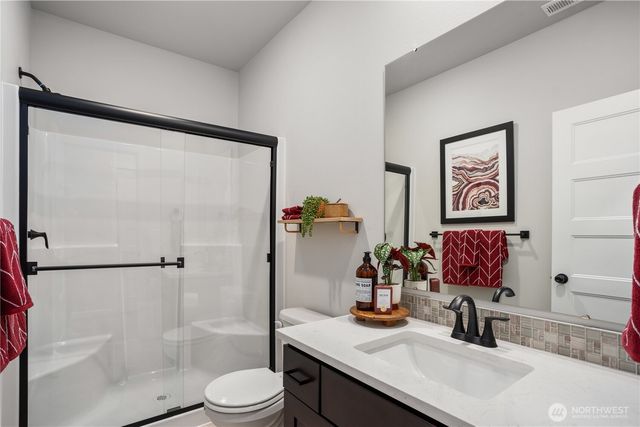 12083 127th Avenue Ct E, Puyallup, WA 98374