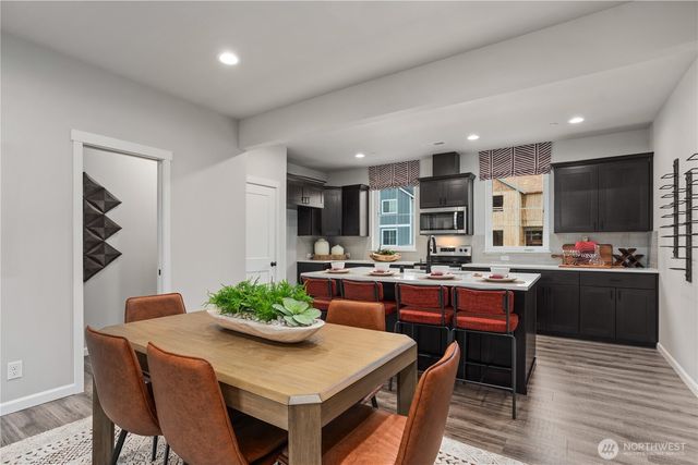 12083 127th Avenue Ct E, Puyallup, WA 98374