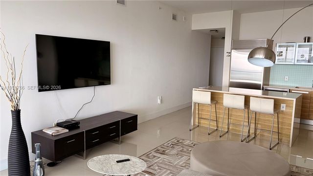 2020 N Bayshore Dr 3009, Miami, FL 33137