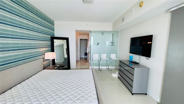 2020 N Bayshore Dr 3009, Miami, FL 33137