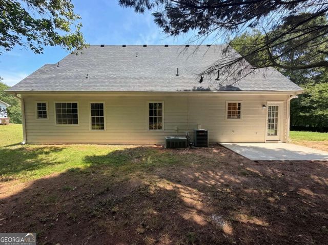 722 Ridgetop Road, Bethlehem, GA 30620