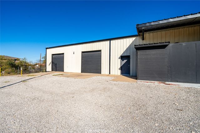 1318 E Walker, Breckenridge, TX 76424