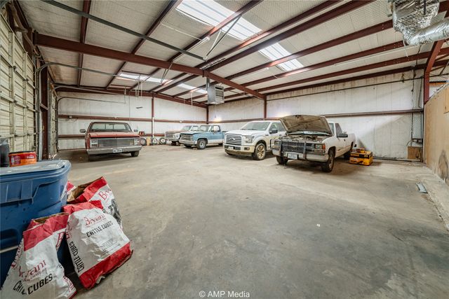 1318 E Walker, Breckenridge, TX 76424