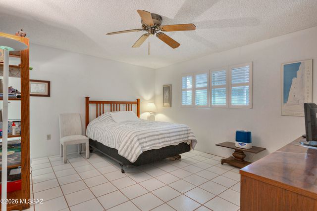 2848 S Calle Flamenco, Green Valley, AZ 85622