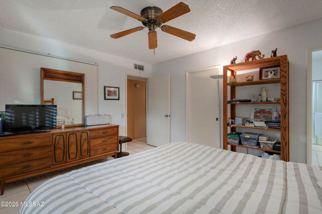 2848 S Calle Flamenco, Green Valley, AZ 85622