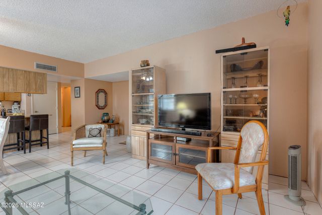 2848 S Calle Flamenco, Green Valley, AZ 85622