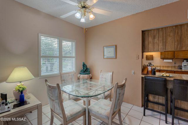 2848 S Calle Flamenco, Green Valley, AZ 85622