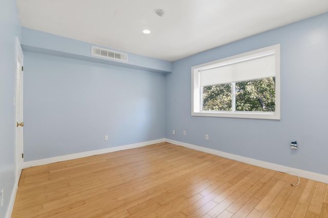 211 West St 10A, Quincy, MA 02169
