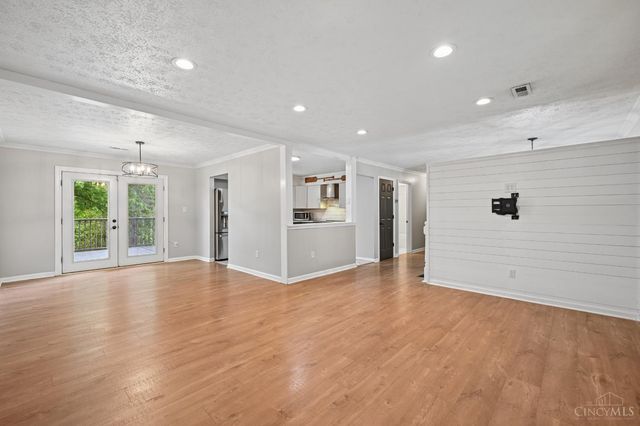 2782 Lair Road, Wayne Twp, OH 45162