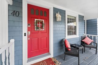 40 Roosevelt Ave, North Attleboro, MA 02760