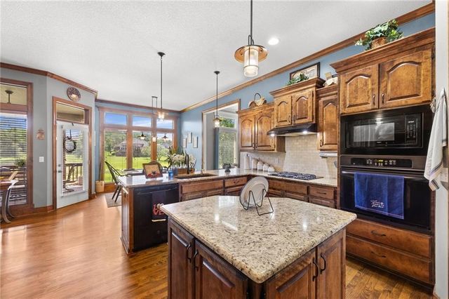 12715 Sloan Street, Kansas City, KS 66109