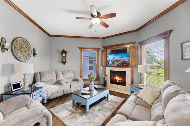 12715 Sloan Street, Kansas City, KS 66109