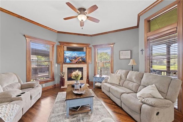 12715 Sloan Street, Kansas City, KS 66109