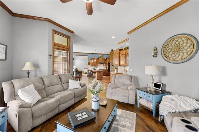 12715 Sloan Street, Kansas City, KS 66109