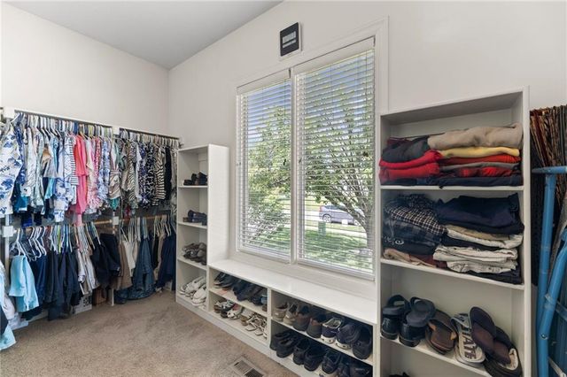 12715 Sloan Street, Kansas City, KS 66109