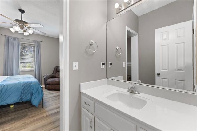 12715 Sloan Street, Kansas City, KS 66109