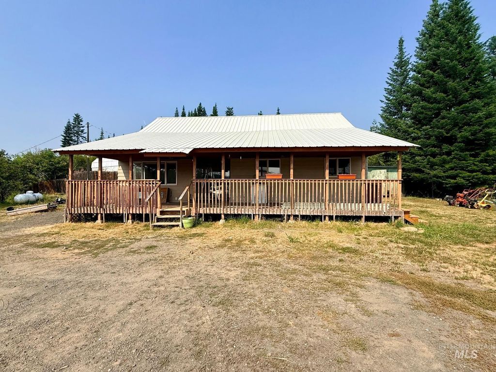 126 Aitken Rd, Weippe, ID 83553 photo 2