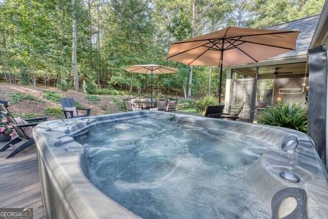 345 Loftis Mountain Way, Blairsville, GA 30512
